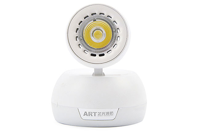 怎么把握A型應(yīng)急燈照明集中電源的切換時間？